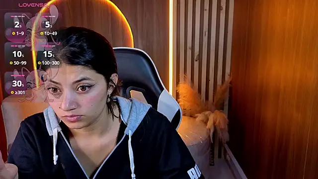 Lia queen tx online show from May 2026 03:02:01 AM