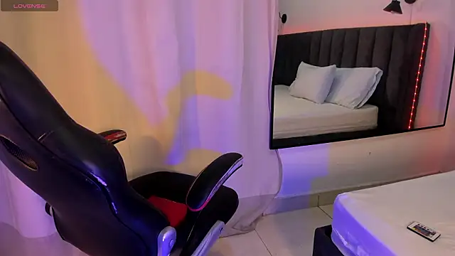 selena  smith1 online show from March 2026 05:11:02 AM