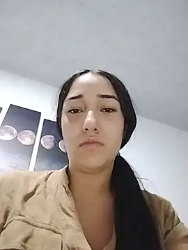 isabellaHill2 online show from March 2026 04:29:01 AM