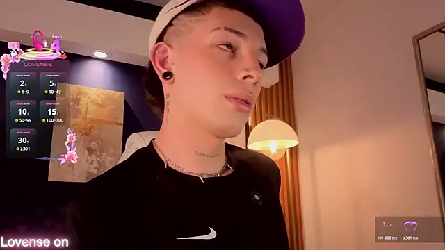 Luca Prince  online show from March 2026 03:39:02 AM