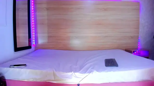 ambarvioletcm online show from March 2026 02:32:02 PM