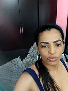 Heda-soSo online show from April 2026 04:33:01 PM