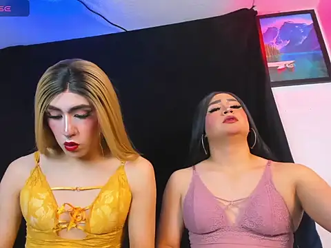 Snapshot of naughty_trans_dolls chatting on June 2026 09:59:02 PM naughty trans dolls online show from June 2026 09:59:02 PM