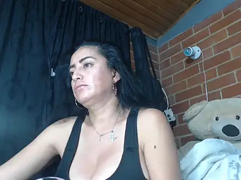 Alexandrina online show from January 2025 11:17:01 PM