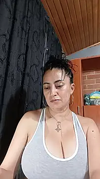 Snapshot of Alexandrina chatting on January 2026 10:56:02 PM Alexandrina online show from January 2026 10:56:02 PM