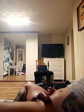 Czarnykonik7111 online show from April 2026 12:56:01 AM