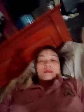 Lyly22x online show from March 2026 03:00:01 AM