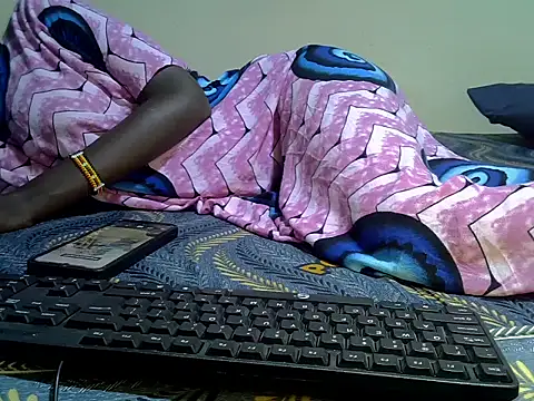 Snapshot of KendyQ_ chatting on April 2026 11:56:01 AM KendyQ online show from April 2026 11:56:01 AM