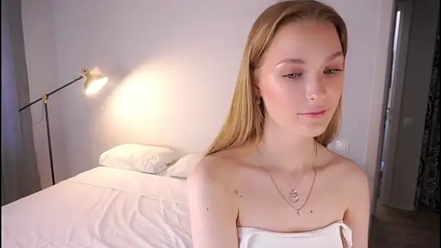 HellenSlavis online show from April 2026 08:59:01 AM