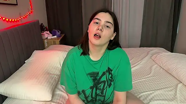 valevaweheart online show from March 2026 03:48:01 PM