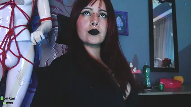 Regina Iris online show from July 2026 01:30:02 AM