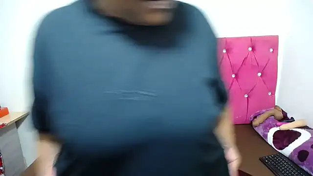 ShavePussyFatAssxx online show from June 2026 05:31:01 AM