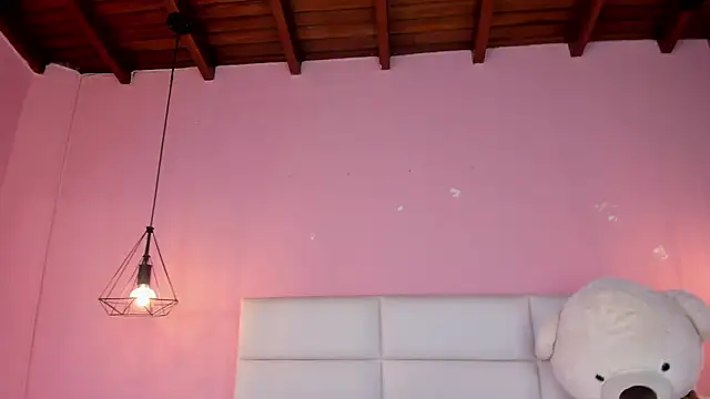 KarolyneLune online show from March 2026 06:12:02 PM