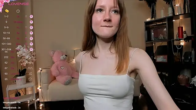 MalloryGray online show from April 2026 07:58:01 PM