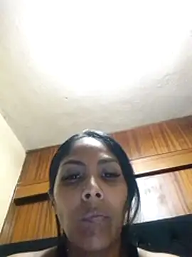 cosita rica 1 online show from April 2026 05:03:01 AM