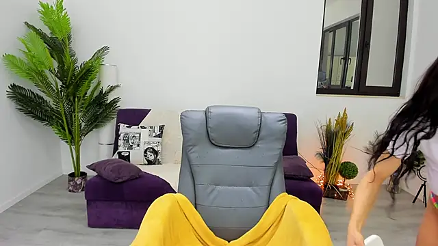 Nicolle Lexxy online show from April 2026 03:50:02 AM