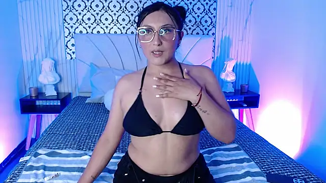 Annie Brm online show from March 2026 07:52:01 PM