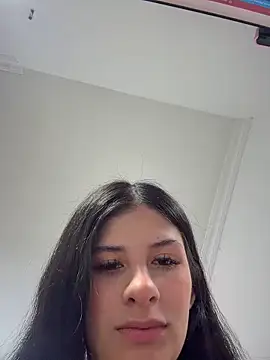 MiaCamille  online show from April 2026 06:57:01 PM