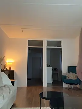 GoldenHoney online show from April 2026 06:24:02 PM