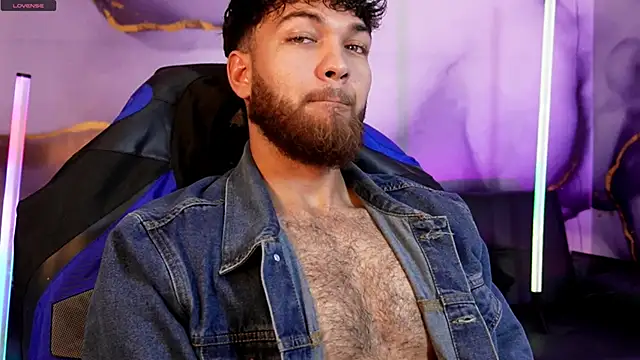 Oliver Dallas1 online show from April 2026 04:37:01 AM