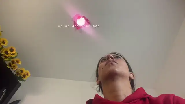 ItsAmara online show from April 2026 01:05:02 PM