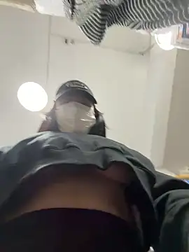 zhizhibaobei online show from April 2026 12:03:02 AM