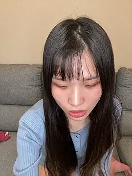 una2001 online show from March 2026 02:55:01 PM