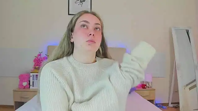 MelanieCuty online show from April 2026 05:21:01 AM