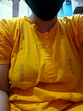 tulidas96778 online show from April 2026 02:42:01 AM