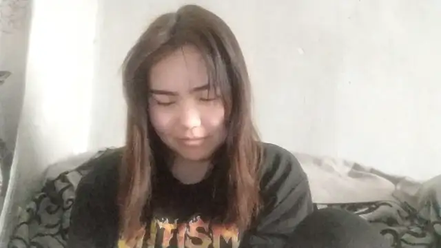 CuteAngell online show from April 2026 06:41:02 AM