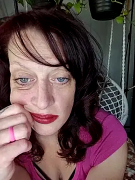 Snapshot of PurpleBunnyxo chatting on May 2026 04:23:02 PM PurpleBunnyxo online show from May 2026 04:23:02 PM