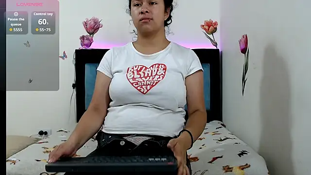 KARLYXS online show from March 2026 12:06:02 PM