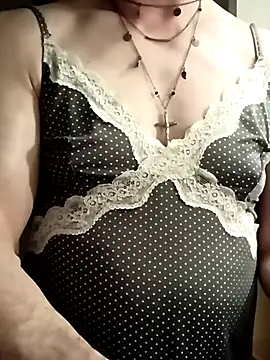 stephie83 online show from March 2026 08:19:02 PM