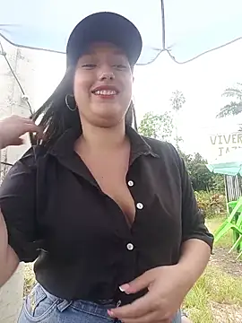 Naughty-Samanta- online show from April 2026 04:15:02 PM