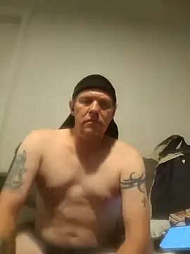 yourMasterisBored online show from May 2026 03:01:02 AM