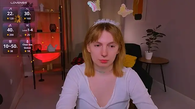 susie miu online show from April 2026 09:28:01 PM