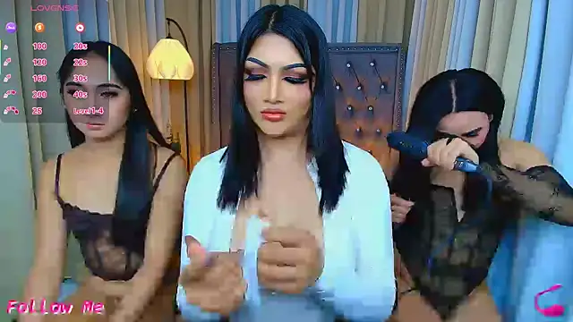 Summer Hilton online show from March 2026 01:25:01 PM