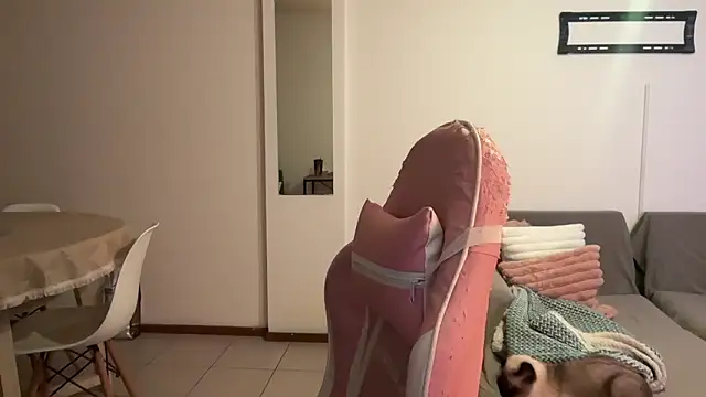 isyourgirlolivia online show from March 2026 01:20:01 AM