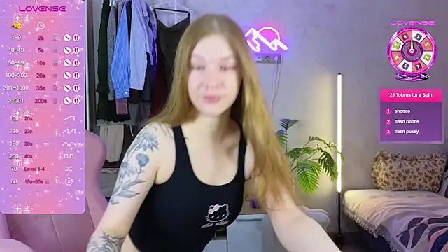 GoldenSunBunny online show from March 2026 02:23:01 AM