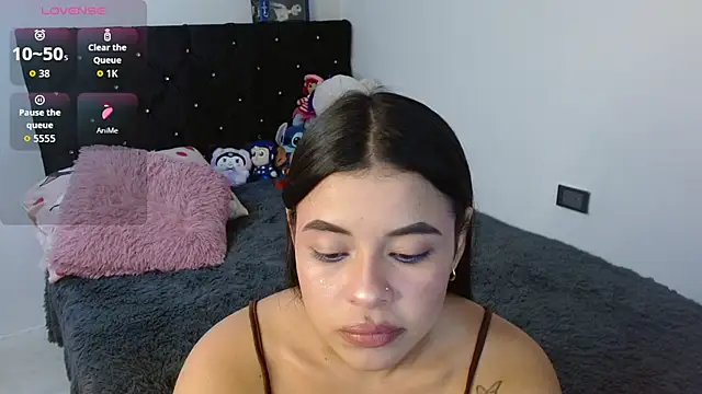 Snapshot of Dakota_ve chatting on May 2026 03:02:02 AM Dakota ve online show from May 2026 03:02:02 AM