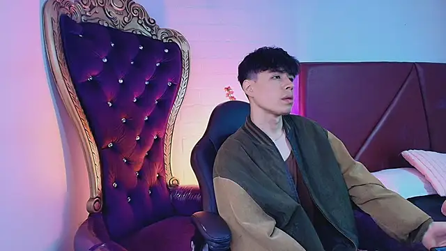 Andreew Style online show from April 2026 03:49:01 PM