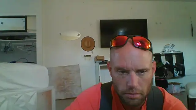 CaptCraker online show from March 2026 10:48:01 PM