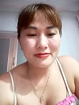 Lucxy-ki6 online show from May 2026 01:18:02 PM
