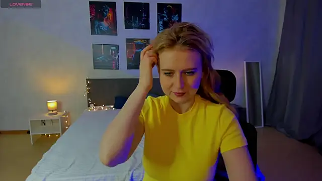 Shiny Liss online show from April 2026 01:52:02 AM