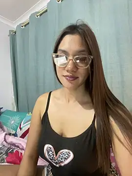 kiiingkay online show from July 2026 08:55:02 PM