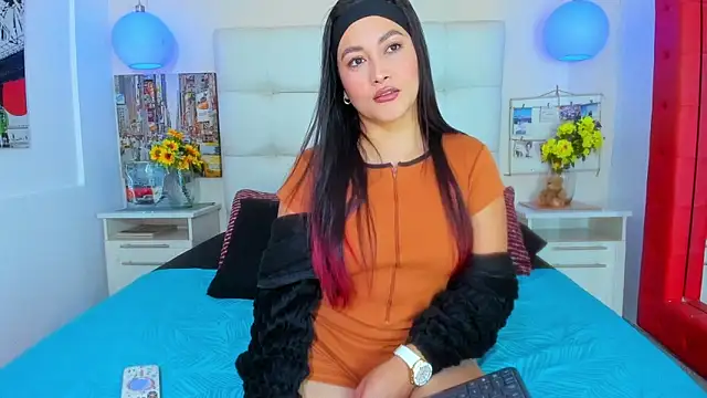 Tatiana24  online show from April 2026 09:39:33 PM