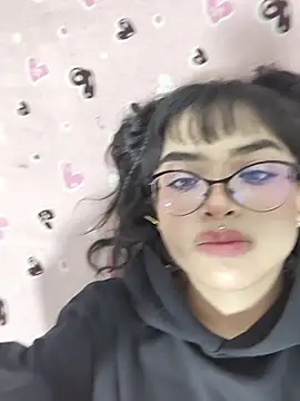 Mini Rouse online show from April 2026 04:58:02 PM