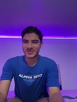 ApoloGray   online show from April 2026 08:14:02 PM