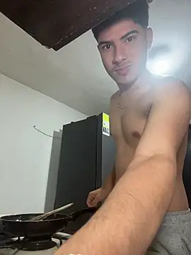 ApoloGray   online show from April 2026 04:41:02 PM