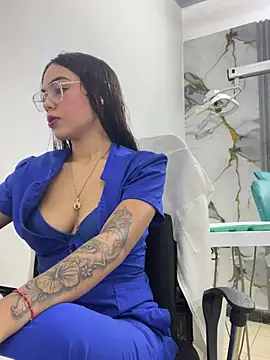 daniela-sexy online show from April 2026 01:34:02 PM